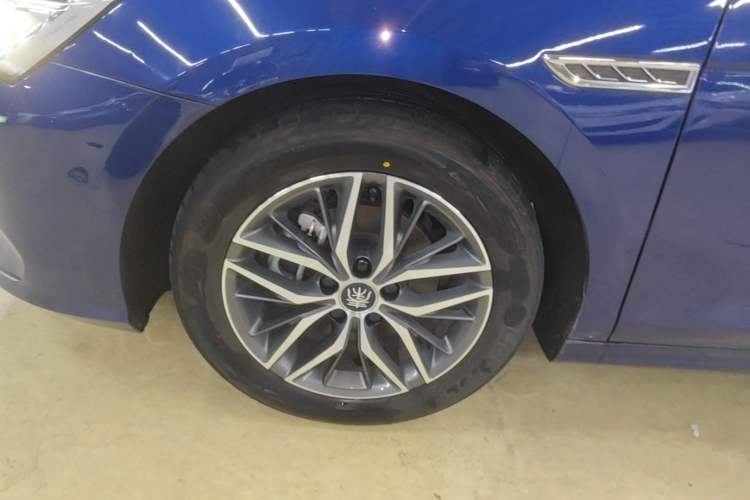 Used BYD Qin PLUS 2021 DM-i 55KM Flagship Model Left Front Wheel Hub