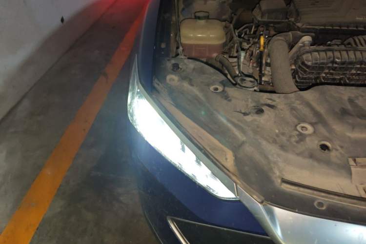 Used BYD Qin PLUS 2021 DM-i 55KM Prestige Model Right Front Headlight