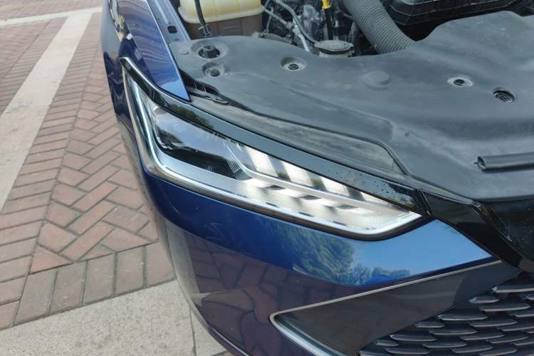 Used BYD Qin PLUS 2021 DM-i 55KM Flagship Model Right Front Headlight