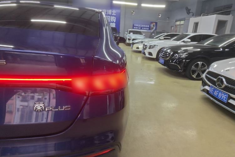 Used BYD Qin PLUS 2021 DM-i 55KM Flagship Model Right Rear Taillight