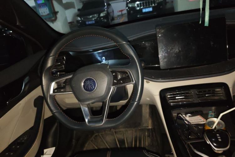 Used BYD Qin PLUS 2021 DM-i 55KM Prestige Model Steering Wheel