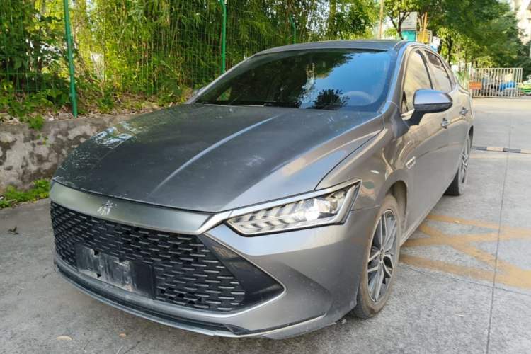 Gebrauchter BYD Qin PLUS 2021 DM-i 120KM Prestige Model Guazi used car, China used car export, Used car for sale, Used  cars, Cheapest cars for sale