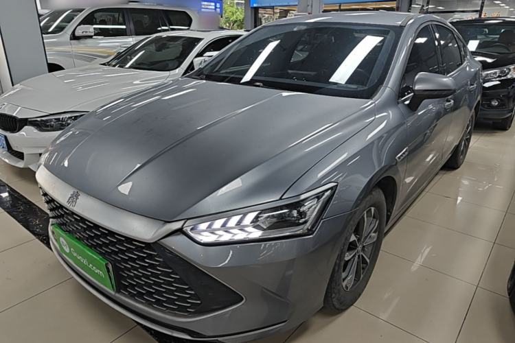 Used BYD Qin PLUS 2021 DM-i 55KM Prestige Model Guazi used car, China used car export, Used car for sale, Used BYD cars, Cheapest cars for sale