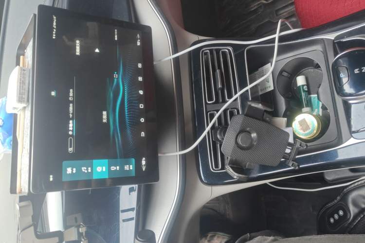Used BYD Qin PLUS 2021 DM-i 55KM Flagship Model Audio And AC Panel
