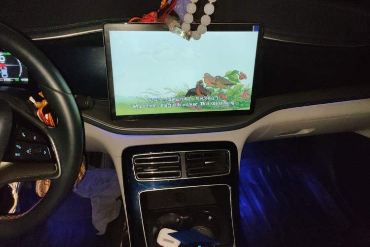 Used BYD Qin PLUS 2021 EV 600KM Flagship Model Audio And AC Panel
