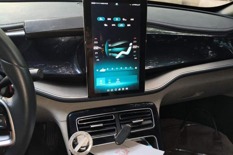 Used BYD Qin PLUS 2021 EV 500KM Luxury Model Audio And AC Panel
