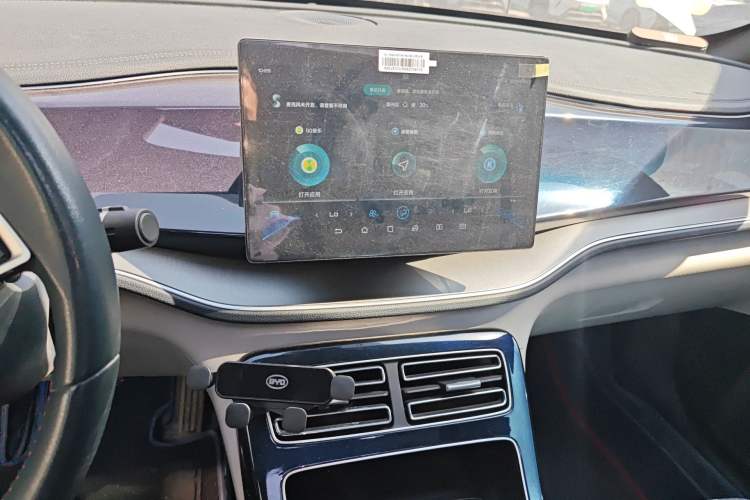 Used BYD Qin PLUS 2021 DM-i 55KM Flagship Model Audio And AC Panel