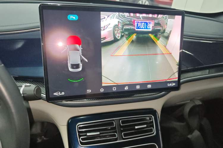 Used BYD Qin PLUS 2021 DM-i 55KM Flagship Model Audio And AC Panel