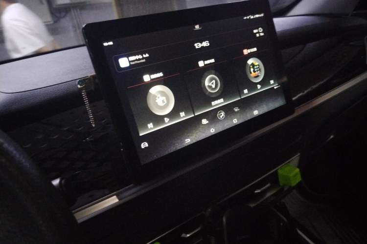 Used BYD Qin PLUS 2021 EV 420KM Commuter Edition Audio And AC Panel