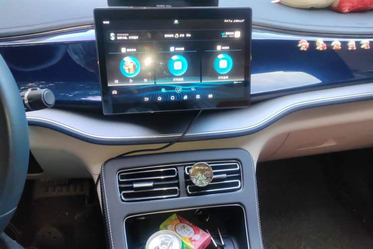 Used BYD Qin PLUS 2021 DM-i 120KM Prestige Model Audio And AC Panel