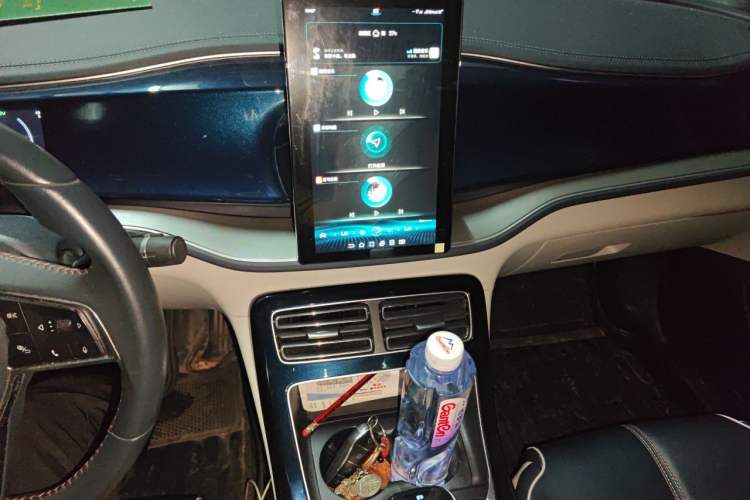 Used BYD Qin PLUS 2021 DM-i 55KM Flagship Model Audio And AC Panel