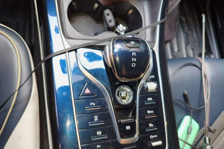 Used BYD Qin PLUS 2021 DM-i 55KM Flagship Model Audio And AC Panel
