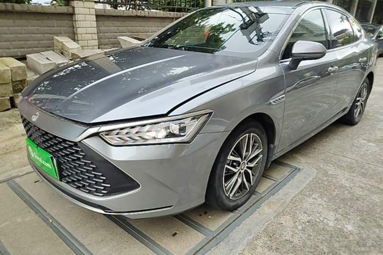Used BYD Qin PLUS 2021 DM-i 55KM Flagship Model Guazi used car, China used car export, Used car for sale, Used  cars, Cheapest cars for sale