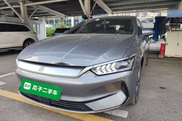BYD Qin PLUS 2021 EV 500KM Luxury Model usado