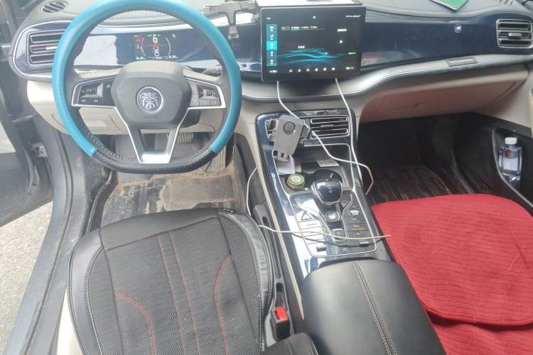Used BYD Qin PLUS 2021 DM-i 55KM Flagship Model Center Console
