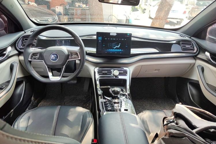 Used BYD Qin PLUS 2021 DM-i 55KM Prestige Model Center Console