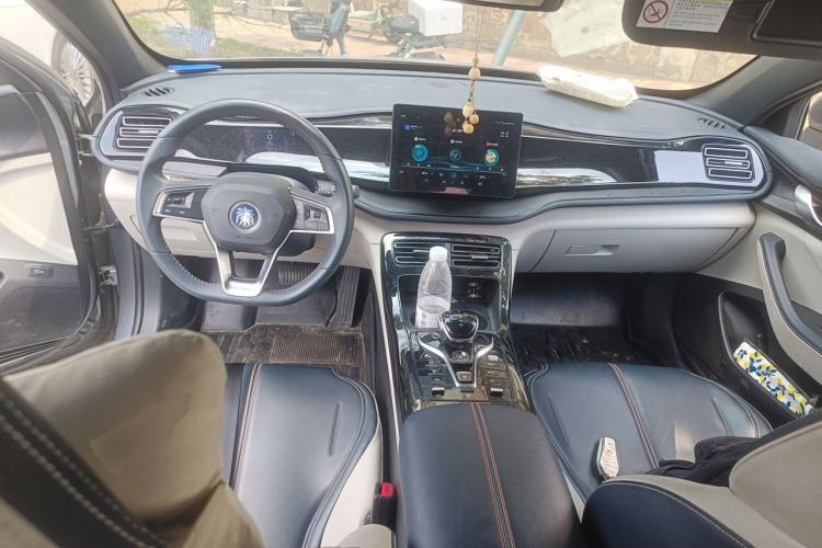 Used BYD Qin PLUS 2021 DM-i 55KM Prestige Model Center Console