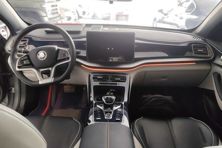 Used BYD Qin PLUS 2021 DM-i 120KM Flagship Model Center Console