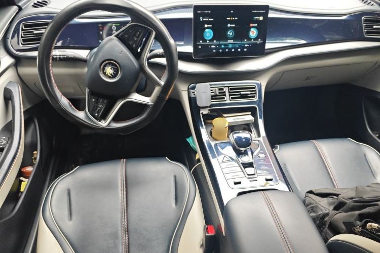 Used BYD Qin PLUS 2021 EV 400KM Luxury Model Center Console
