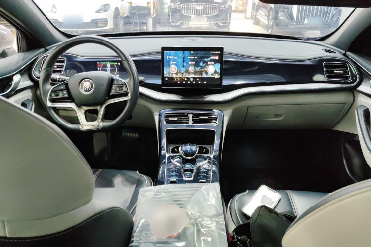 Used BYD Qin PLUS 2021 EV 400KM Luxury Model Center Console