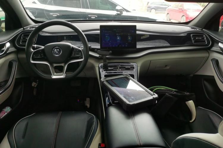 Used BYD Qin PLUS 2021 EV 500KM Luxury Model Center Console