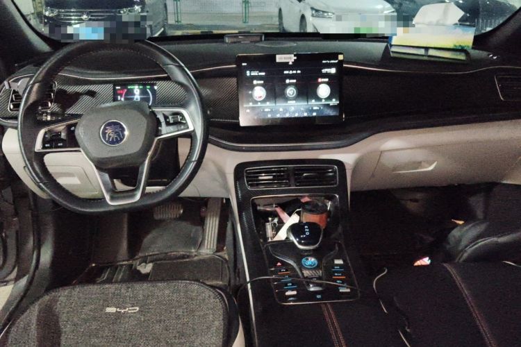 Used BYD Qin PLUS 2021 DM-i 120KM Prestige Model Center Console