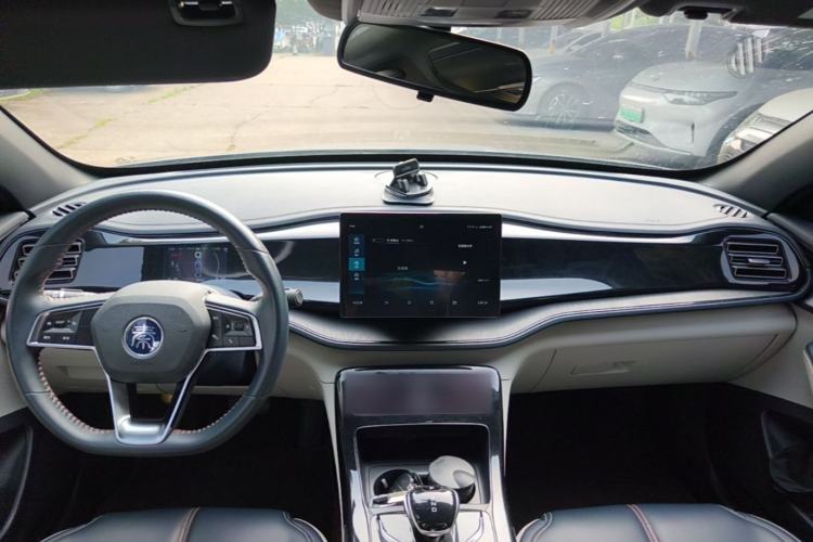 Used BYD Qin PLUS 2021 DM-i 55KM Prestige Model Center Console