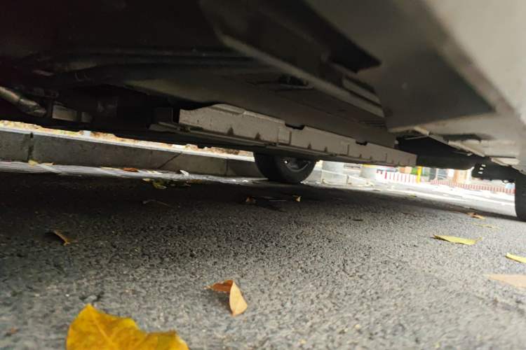 Used BYD Qin PLUS 2021 DM-i 55KM Flagship Model Chassis Front Left