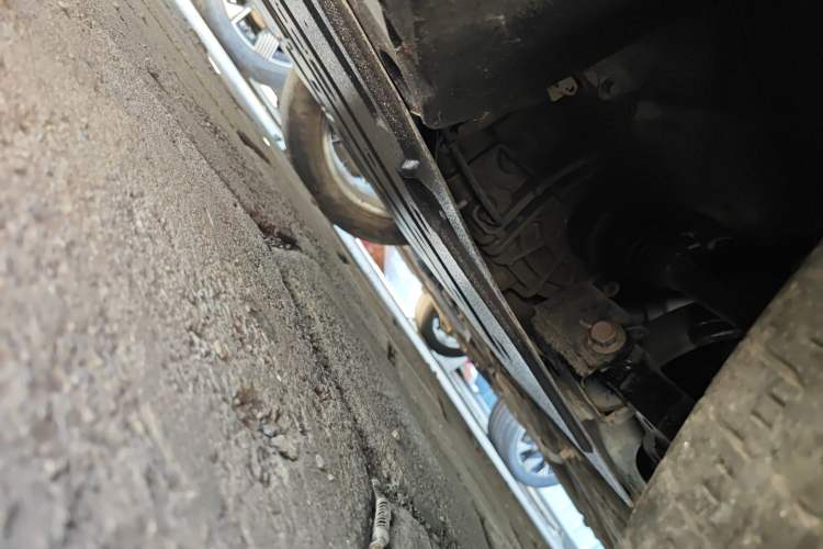 Used BYD Qin PLUS 2021 DM-i 55KM Flagship Model Chassis Front Left