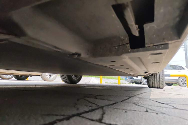 Used BYD Qin PLUS 2021 EV 500KM Luxury Model Chassis Front Left