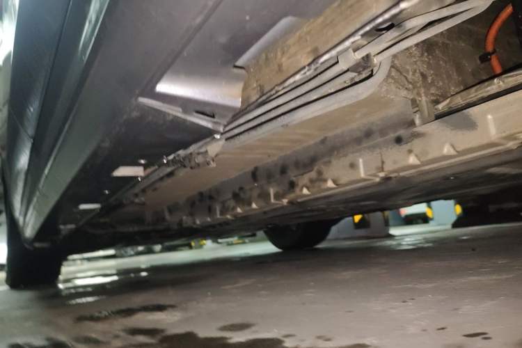 Used BYD Qin PLUS 2021 DM-i 55KM Flagship Model Chassis Front Left