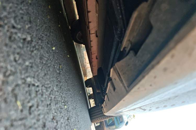 Used BYD Qin PLUS 2021 DM-i 55KM Flagship Model Chassis Front Left