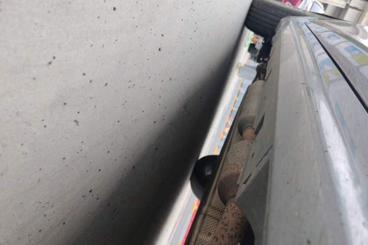 Used BYD Qin PLUS 2021 DM-i 120KM Flagship Model Chassis Front Right