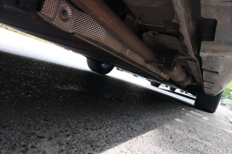 Used BYD Qin PLUS 2021 DM-i 120KM Flagship Model Chassis Front Right