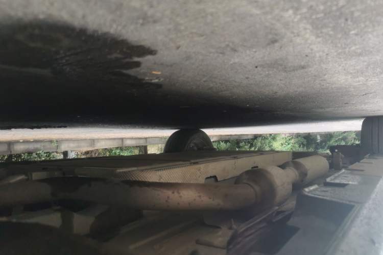 Used BYD Qin PLUS 2021 DM-i 55KM Flagship Model Chassis Front Right