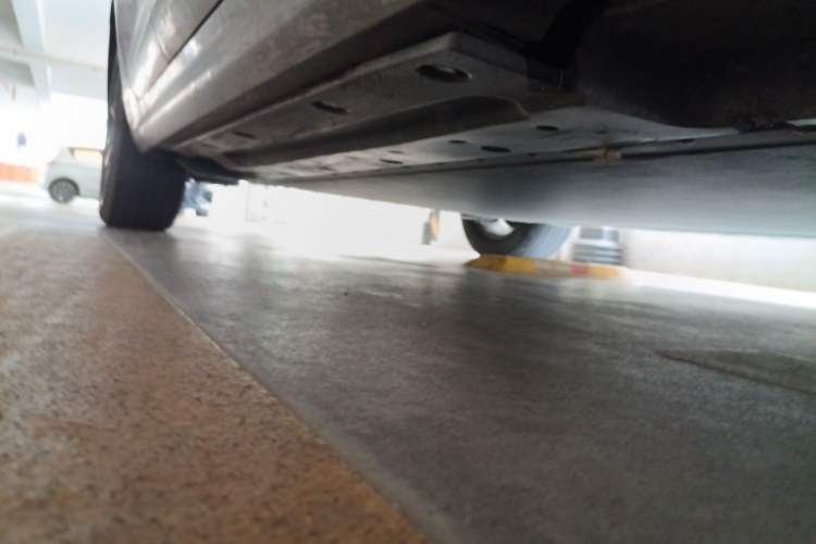 Used BYD Qin PLUS 2021 EV 400KM Leading Comfort Edition Chassis Front Right