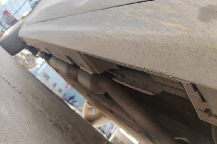 Used BYD Qin PLUS 2021 DM-i 55KM Flagship Model Chassis Front Right