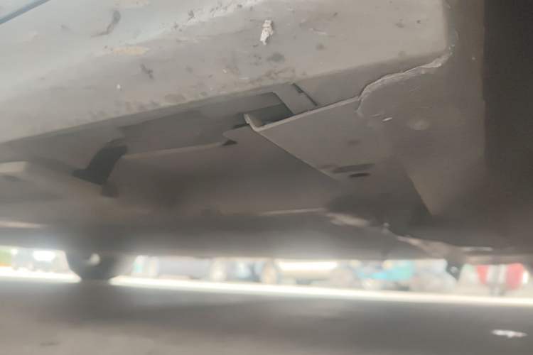 Used BYD Qin PLUS 2021 EV 500KM Luxury Model Chassis Front Right