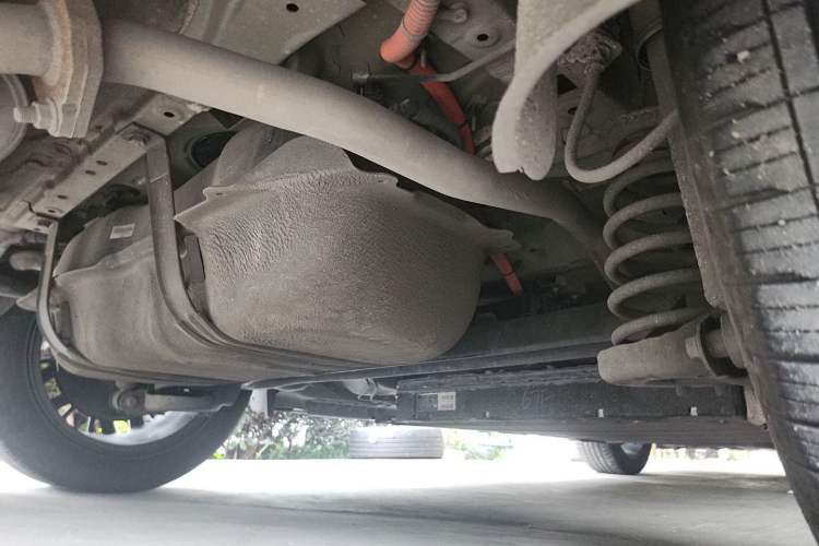 Used BYD Qin PLUS 2021 DM-i 120KM Prestige Model Chassis Rear Right