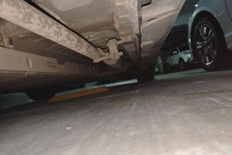 Used BYD Qin PLUS 2021 DM-i 55KM Flagship Model Chassis Rear Right