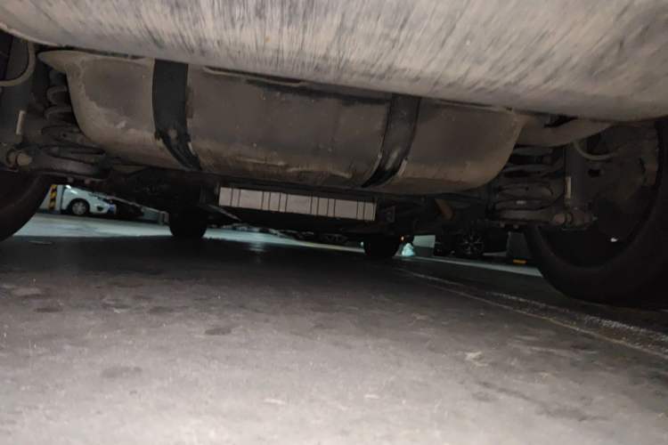 Used BYD Qin PLUS 2021 DM-i 55KM Flagship Model Chassis Rear