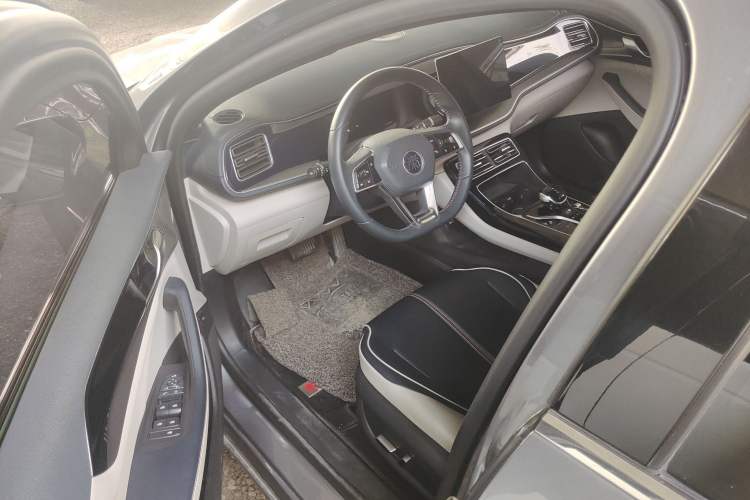 Used BYD Qin PLUS 2021 DM-i 55KM Flagship Model Driver Seat