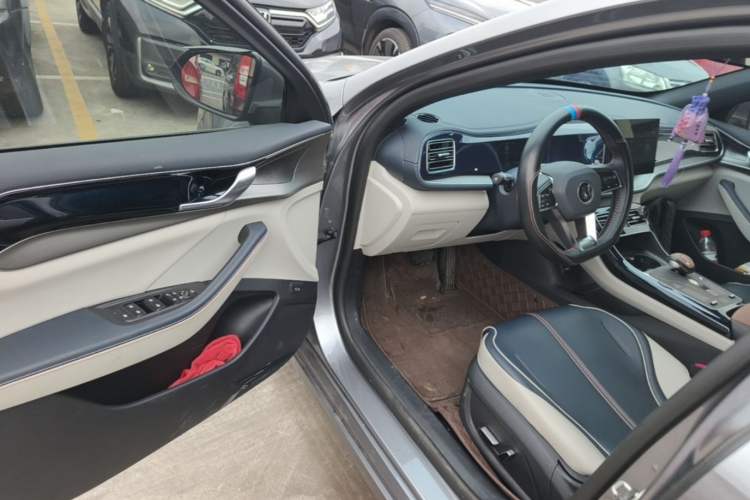 Used BYD Qin PLUS 2021 DM-i 55KM Flagship Model Driver Seat