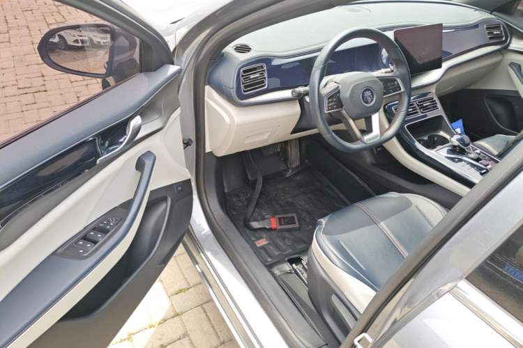 Used BYD Qin PLUS 2021 DM-i 120KM Prestige Model Driver Seat