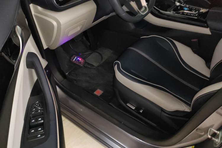 Used BYD Qin PLUS 2021 DM-i 55KM Flagship Model Driver Seat