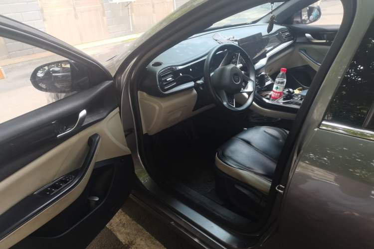 Used BYD Qin PLUS 2021 DM-i 55KM Prestige Model Driver Seat