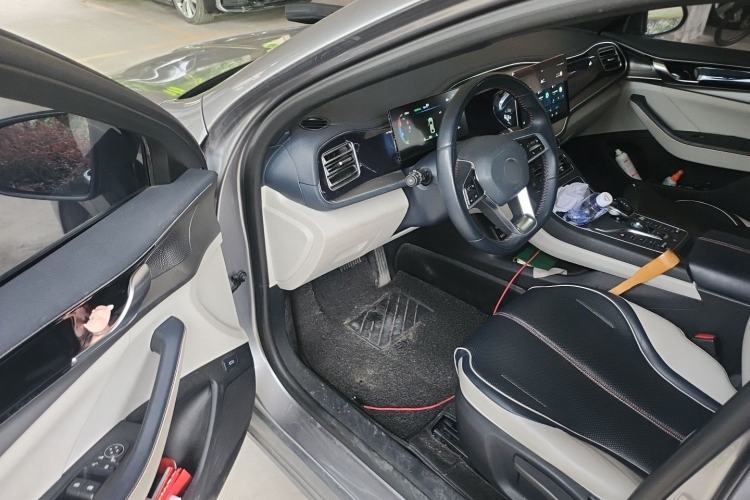 Used BYD Qin PLUS 2021 DM-i 120KM Prestige Model Driver Seat