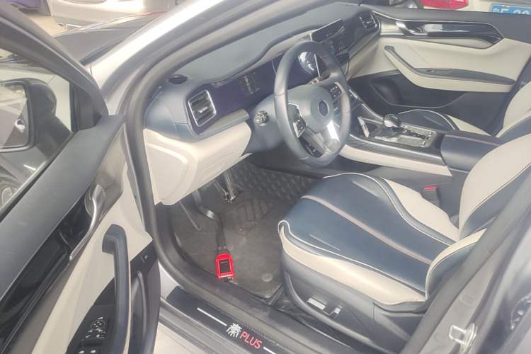Used BYD Qin PLUS 2021 DM-i 55KM Flagship Model Driver Seat