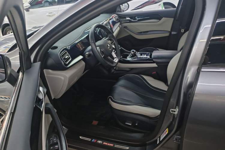 Used BYD Qin PLUS 2021 DM-i 55KM Flagship Model Driver Seat