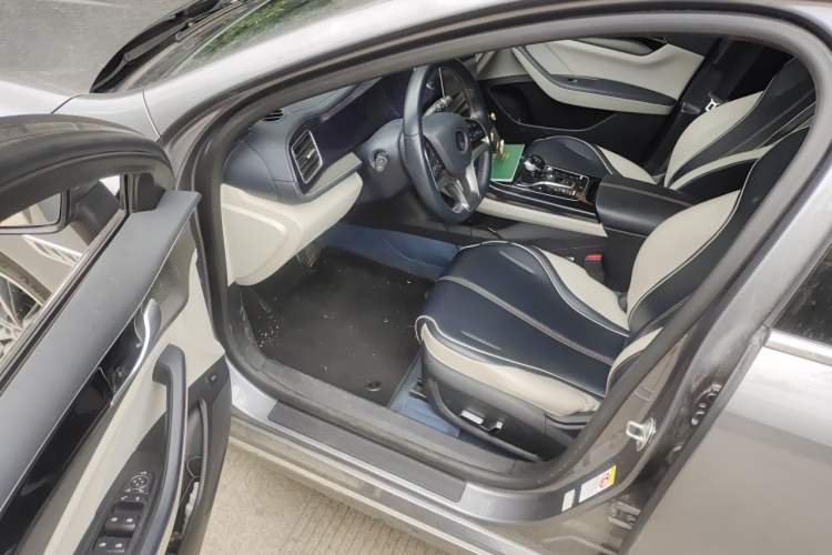 Used BYD Qin PLUS 2021 EV 500KM Luxury Model Driver Seat